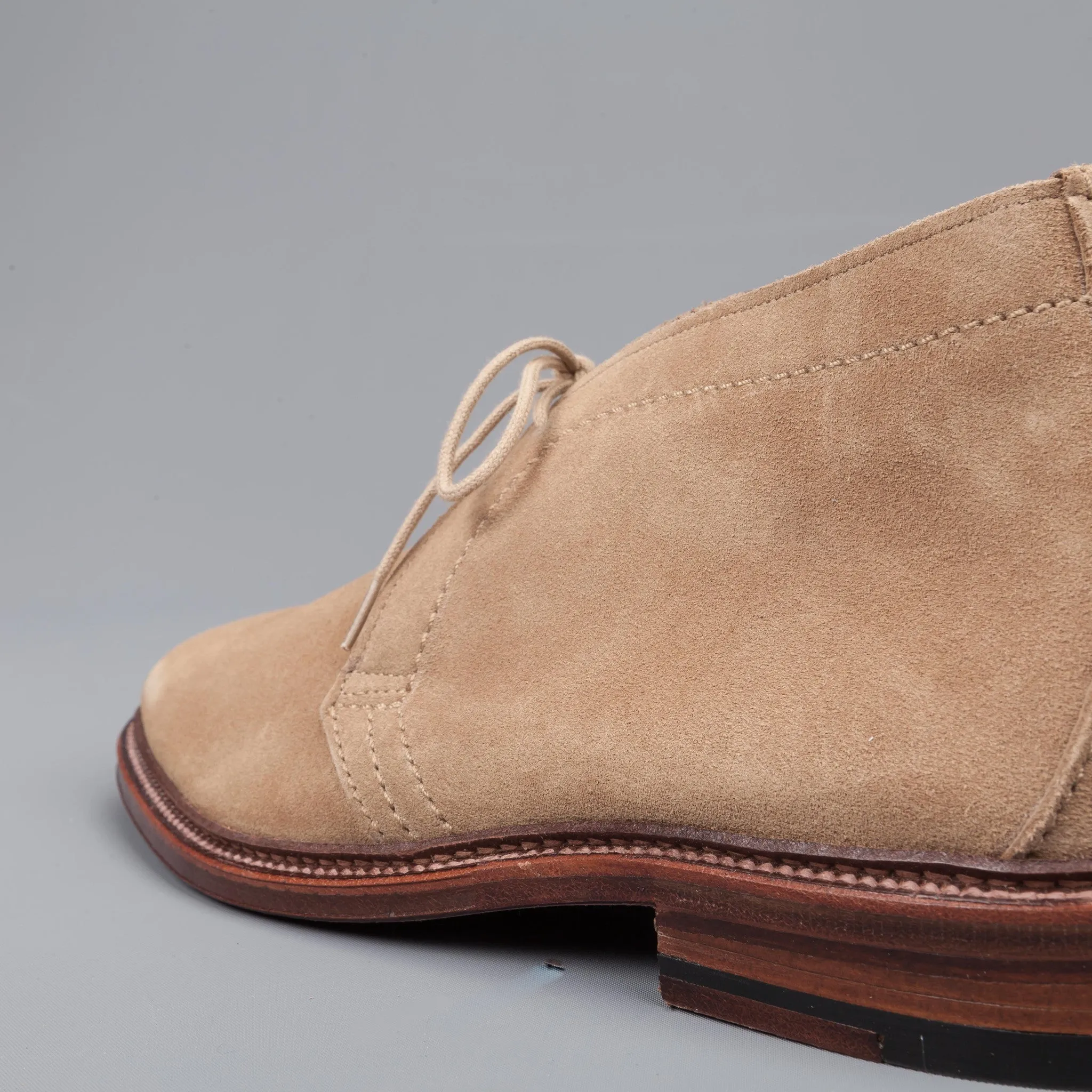 Alden chukka in unlined dark tan suede