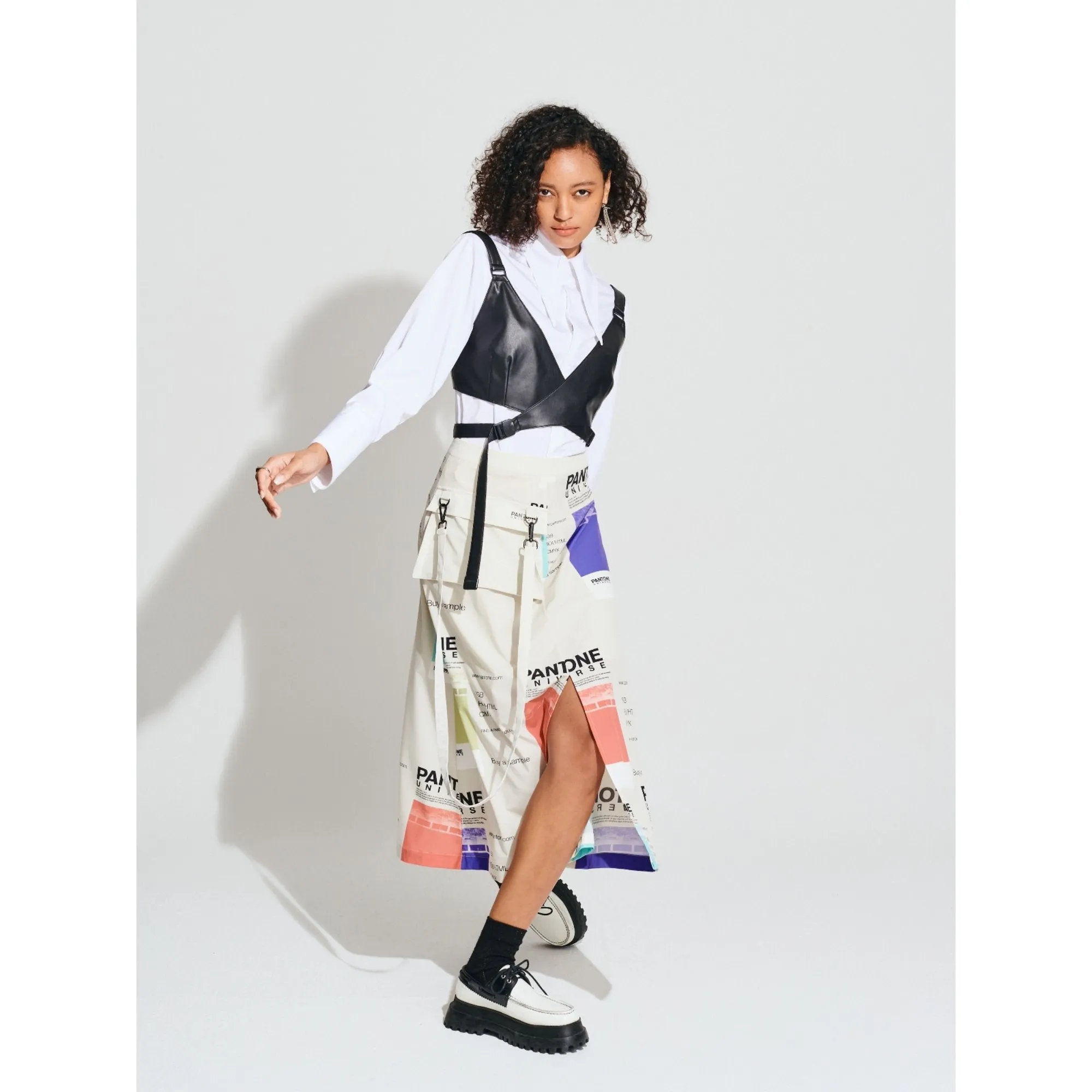 Women Pantone Collection : Packable Side Pocket Skirt - Beige